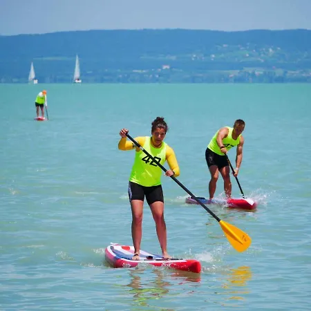 Сasa de vacaciones Holiday Balatonlelle/balaton 19149 Balatonlelle